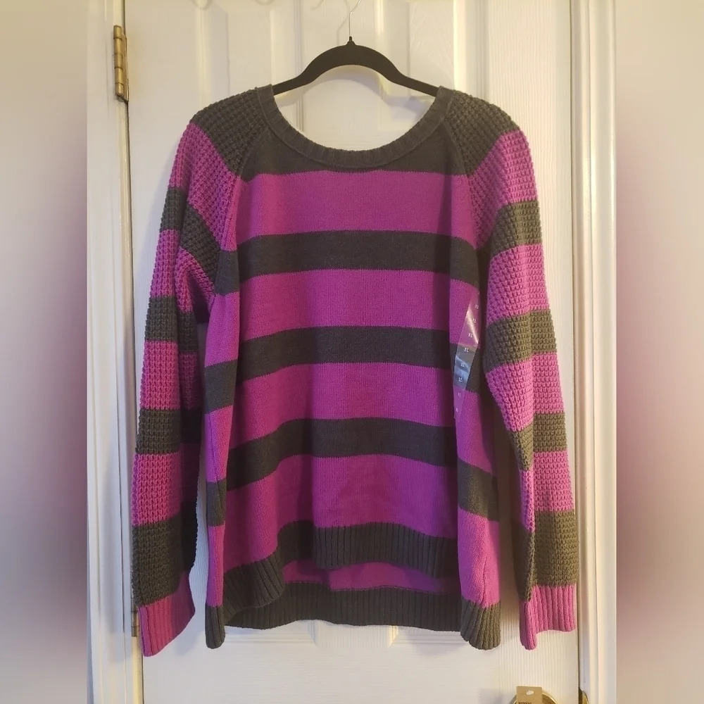 Women's DKNY Sweater